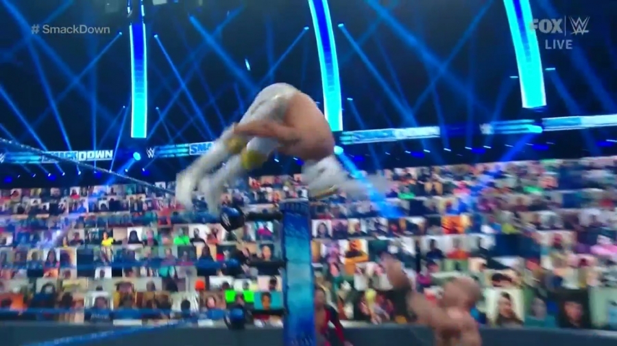 WWE_Friday_Night_SmackDown_2020_08_28_720p_HDTV_x264-NWCHD_mp40763.jpg