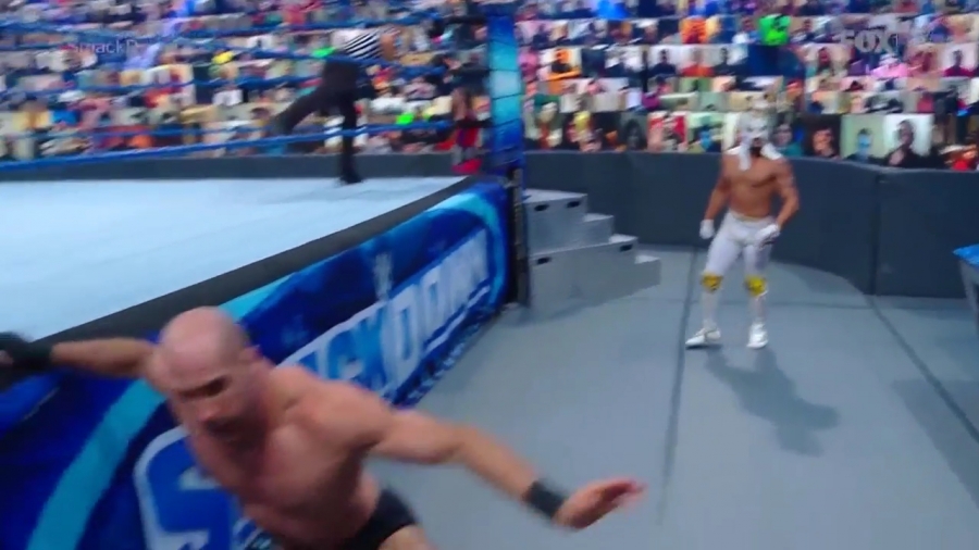 WWE_Friday_Night_SmackDown_2020_08_28_720p_HDTV_x264-NWCHD_mp40768.jpg