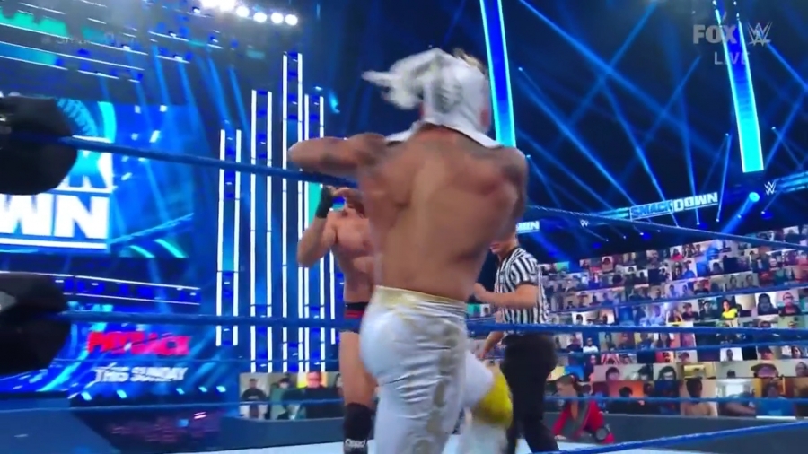 WWE_Friday_Night_SmackDown_2020_08_28_720p_HDTV_x264-NWCHD_mp40776.jpg