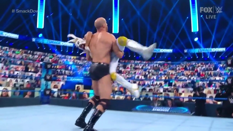WWE_Friday_Night_SmackDown_2020_08_28_720p_HDTV_x264-NWCHD_mp40780.jpg