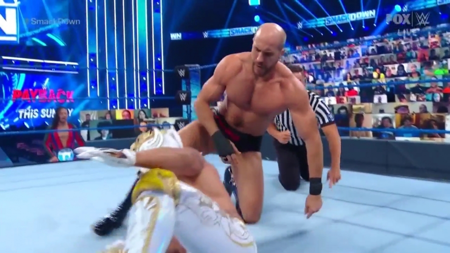 WWE_Friday_Night_SmackDown_2020_08_28_720p_HDTV_x264-NWCHD_mp40793.jpg