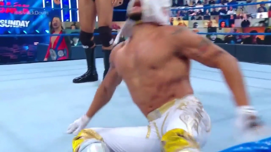 WWE_Friday_Night_SmackDown_2020_08_28_720p_HDTV_x264-NWCHD_mp40805.jpg