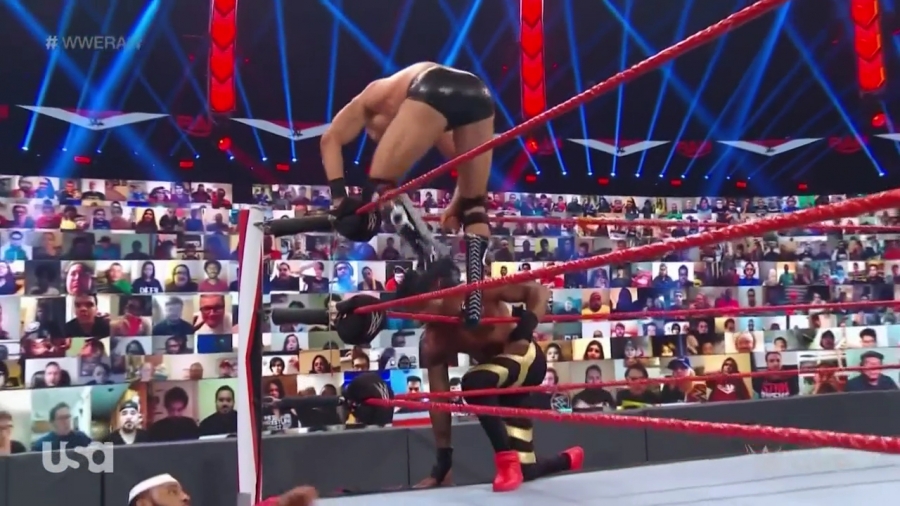 WWE_In_Your_Face_Raw_2020_09_14_720p_HDTV_x264-NWCHD_mp40443.jpg