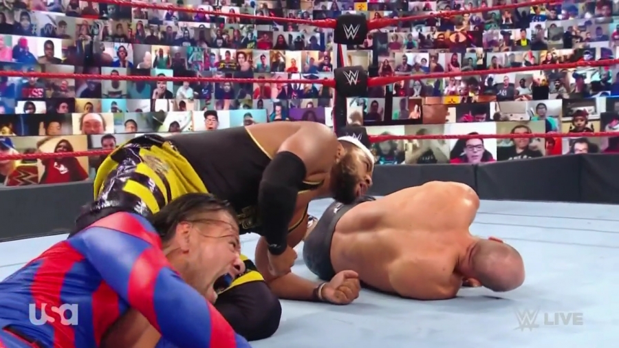WWE_In_Your_Face_Raw_2020_09_14_720p_HDTV_x264-NWCHD_mp40466.jpg