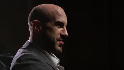 WWE_Photo_Shoot_S01E02_Cesaro_720p_WEB_h264-HEEL_mp40024.jpg