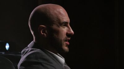 WWE_Photo_Shoot_S01E02_Cesaro_720p_WEB_h264-HEEL_mp40352.jpg