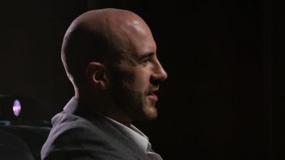 WWE_Photo_Shoot_S01E02_Cesaro_720p_WEB_h264-HEEL_mp40578.jpg