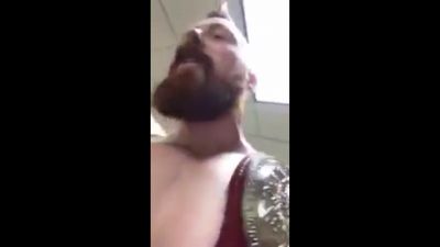 WWE_Photo_Shoot_S01E02_Cesaro_720p_WEB_h264-HEEL_mp40826.jpg