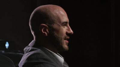 WWE_Photo_Shoot_S01E02_Cesaro_720p_WEB_h264-HEEL_mp40836.jpg