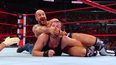 WWE_Photo_Shoot_S01E02_Cesaro_720p_WEB_h264-HEEL_mp41028.jpg