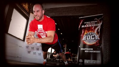 WWE_Photo_Shoot_S01E02_Cesaro_720p_WEB_h264-HEEL_mp41110.jpg
