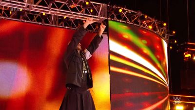 WWE_RAW_2017_05_08_PREAiR_UNCUT_720p_HDTV_x264-PLUTONiUM_mkv0038.jpg