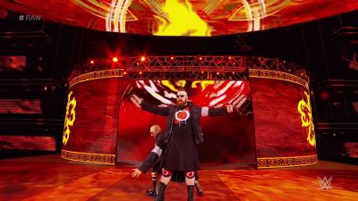 WWE_RAW_2017_05_08_PREAiR_UNCUT_720p_HDTV_x264-PLUTONiUM_mkv0068.jpg