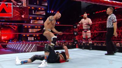 WWE_RAW_2017_05_08_PREAiR_UNCUT_720p_HDTV_x264-PLUTONiUM_mkv0337.jpg