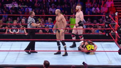 WWE_RAW_2017_05_08_PREAiR_UNCUT_720p_HDTV_x264-PLUTONiUM_mkv0450.jpg