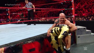 WWE_RAW_2017_05_08_PREAiR_UNCUT_720p_HDTV_x264-PLUTONiUM_mkv1111.jpg