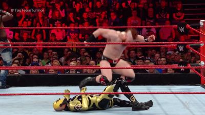WWE_RAW_2017_05_08_PREAiR_UNCUT_720p_HDTV_x264-PLUTONiUM_mkv1146.jpg