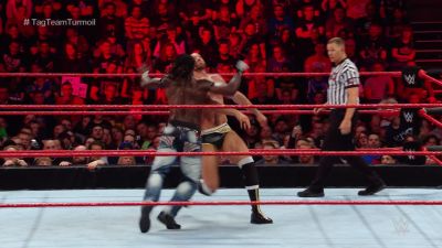 WWE_RAW_2017_05_08_PREAiR_UNCUT_720p_HDTV_x264-PLUTONiUM_mkv1252.jpg