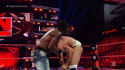 WWE_RAW_2017_05_08_PREAiR_UNCUT_720p_HDTV_x264-PLUTONiUM_mkv1267.jpg