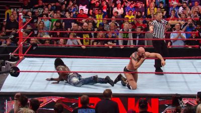 WWE_RAW_2017_05_08_PREAiR_UNCUT_720p_HDTV_x264-PLUTONiUM_mkv1300.jpg