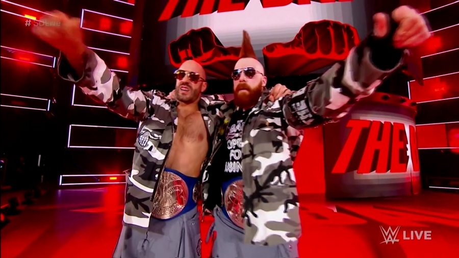 WWE_Smackdown_Live_2018_11_27_720p_HDTV_x264-Star_mp40036.jpg