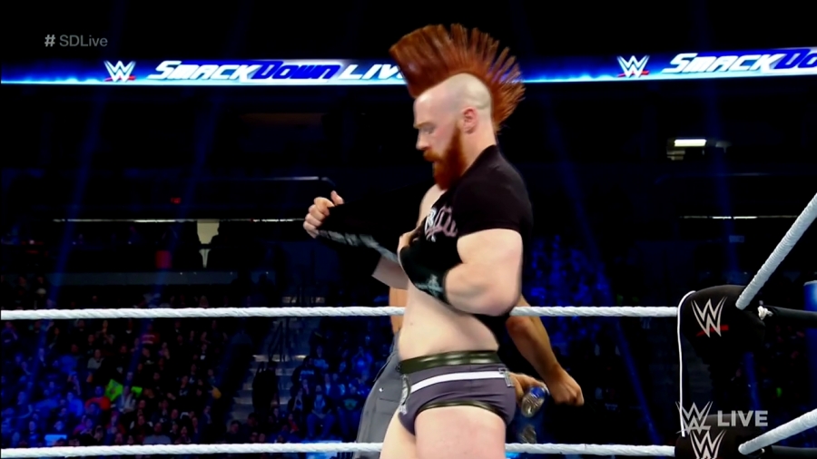 WWE_Smackdown_Live_2018_11_27_720p_HDTV_x264-Star_mp40082.jpg