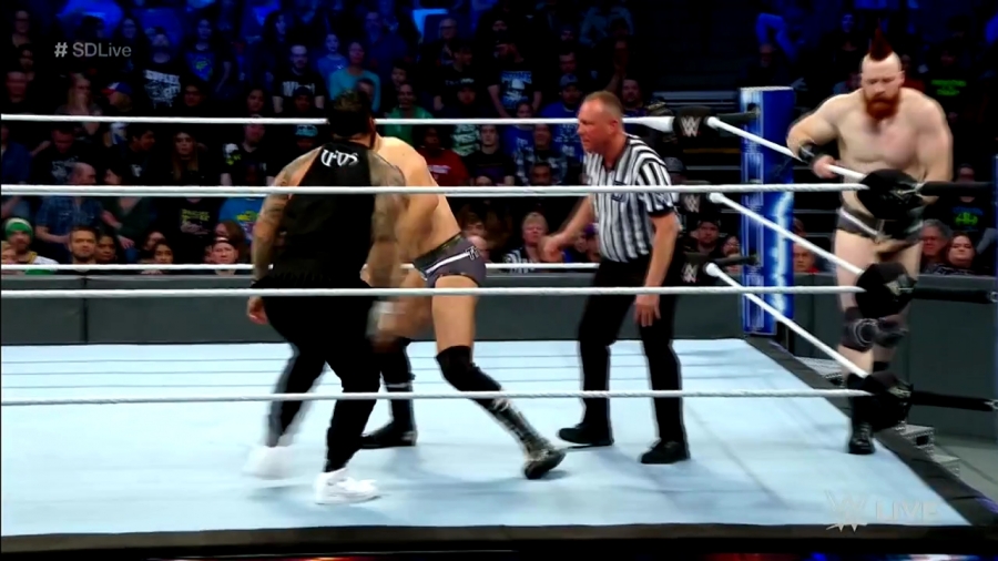 WWE_Smackdown_Live_2018_11_27_720p_HDTV_x264-Star_mp40135.jpg