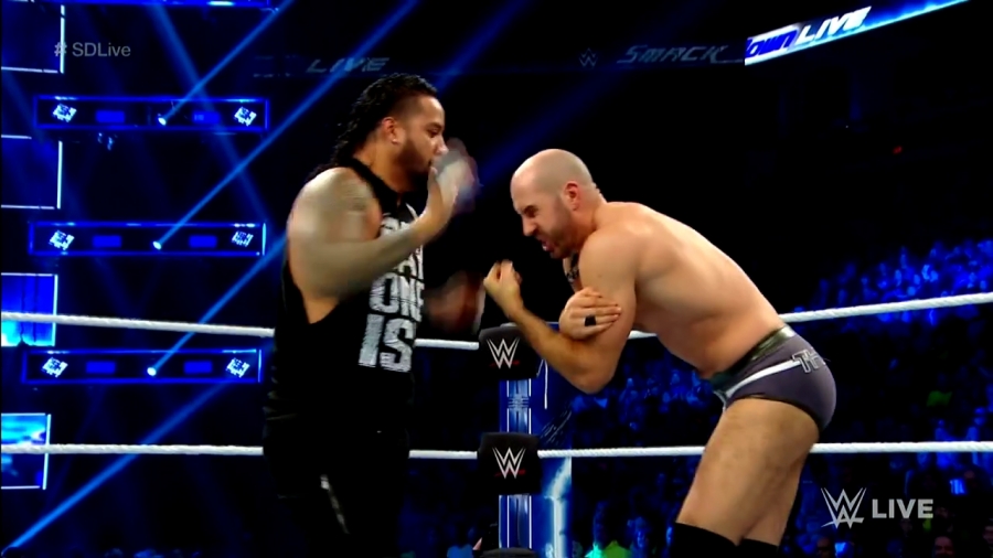 WWE_Smackdown_Live_2018_11_27_720p_HDTV_x264-Star_mp40154.jpg