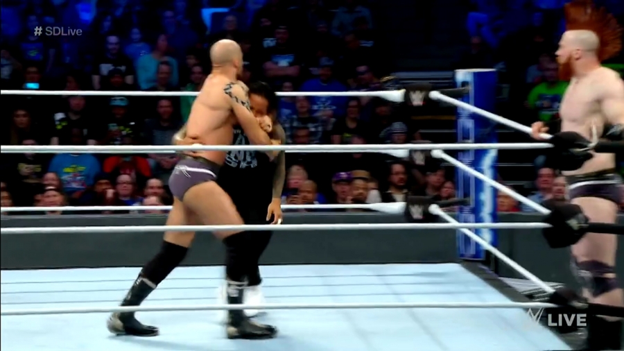 WWE_Smackdown_Live_2018_11_27_720p_HDTV_x264-Star_mp40165.jpg