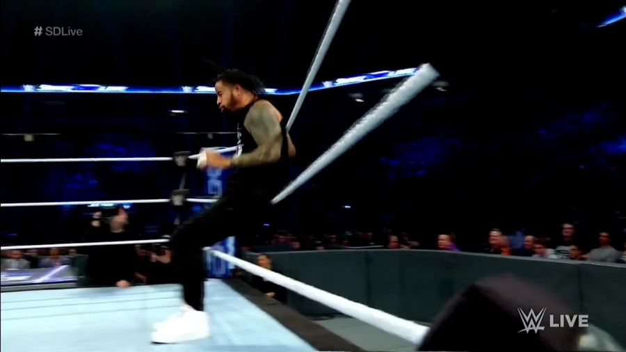 WWE_Smackdown_Live_2018_11_27_720p_HDTV_x264-Star_mp40171.jpg