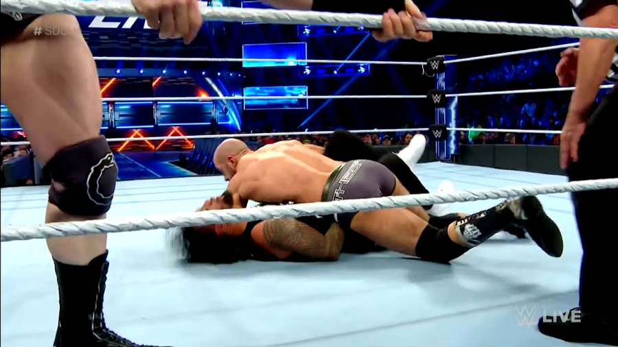 WWE_Smackdown_Live_2018_11_27_720p_HDTV_x264-Star_mp40202.jpg