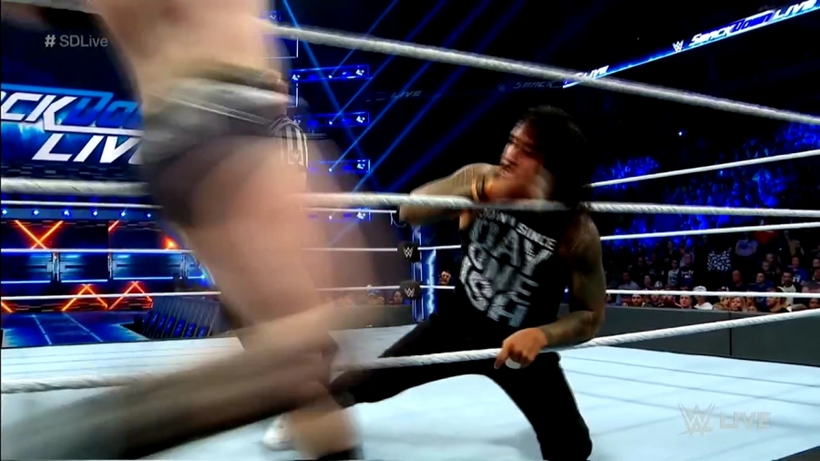 WWE_Smackdown_Live_2018_11_27_720p_HDTV_x264-Star_mp40212.jpg