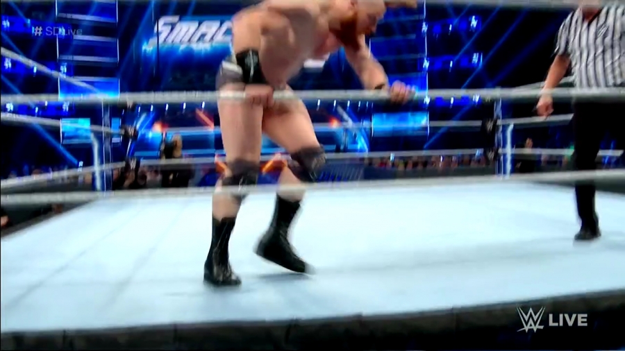 WWE_Smackdown_Live_2018_11_27_720p_HDTV_x264-Star_mp40325.jpg