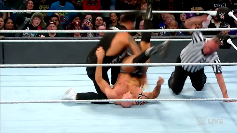 WWE_Smackdown_Live_2018_11_27_720p_HDTV_x264-Star_mp40375.jpg