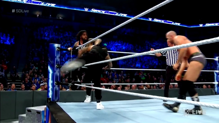 WWE_Smackdown_Live_2018_11_27_720p_HDTV_x264-Star_mp40387.jpg