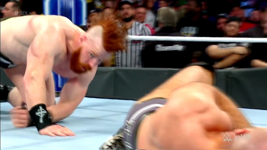 WWE_Smackdown_Live_2018_11_27_720p_HDTV_x264-Star_mp40414.jpg