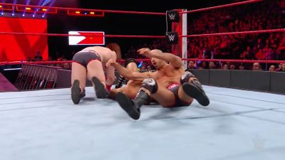 WWE_s_Sheamus___Cesaro__and_Super_Leagues_-_FIFA_Showdown___Ep__5_mp40063.jpg