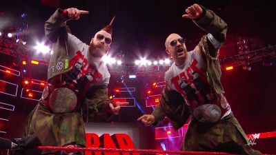 WWE_s_Sheamus___Cesaro__and_Super_Leagues_-_FIFA_Showdown___Ep__5_mp40065.jpg