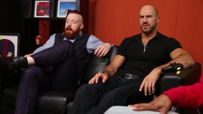 WWE_s_Sheamus___Cesaro__and_Super_Leagues_-_FIFA_Showdown___Ep__5_mp40416.jpg