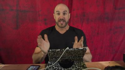What_does_CESARO_think_of_YOUR_FAN_DECKS_-_Clash_with_Cesaro__21_mp40027.jpg
