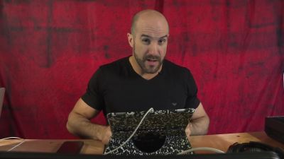 What_does_CESARO_think_of_YOUR_FAN_DECKS_-_Clash_with_Cesaro__21_mp40197.jpg