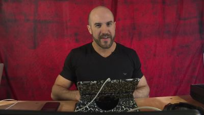 What_does_CESARO_think_of_YOUR_FAN_DECKS_-_Clash_with_Cesaro__21_mp40199.jpg