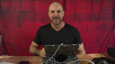 What_does_CESARO_think_of_YOUR_FAN_DECKS_-_Clash_with_Cesaro__21_mp40529.jpg