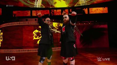 wwe_raw_2017_05_22_720p_hdtv_x264-kyr_mkv0090.jpg