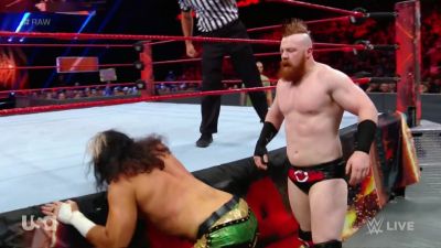 wwe_raw_2017_05_22_720p_hdtv_x264-kyr_mkv0304.jpg