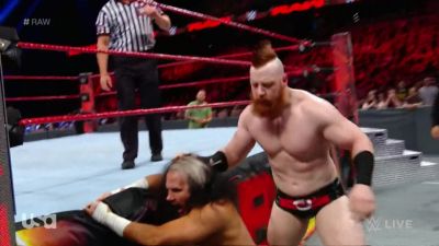 wwe_raw_2017_05_22_720p_hdtv_x264-kyr_mkv0314.jpg