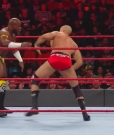 Cesaro_2_mp40391~0.jpg