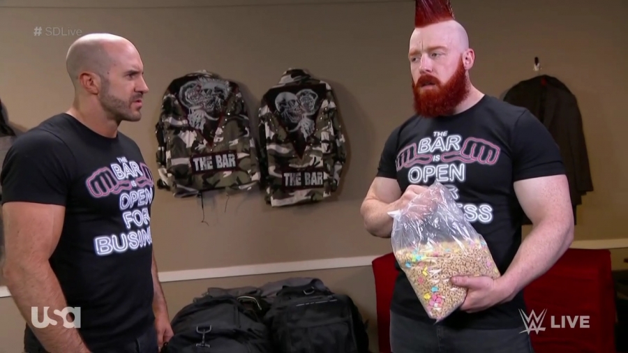 WWE_SmackDown_2018_05_08_720p_WEB_h264-HEEL_mp41157.jpg