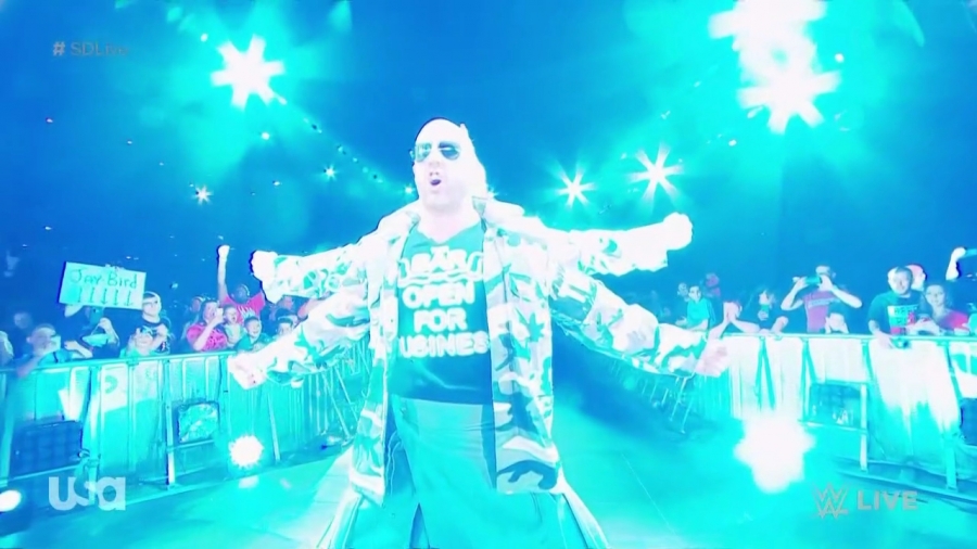 WWE_SmackDown_2018_05_08_720p_WEB_h264-HEEL_mp41282.jpg
