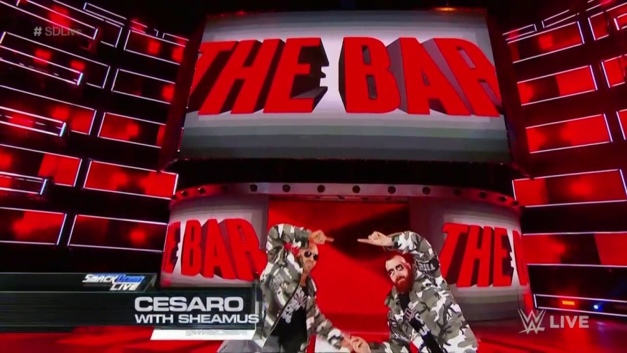 WWE_SmackDown_2018_05_08_720p_WEB_h264-HEEL_mp41297.jpg